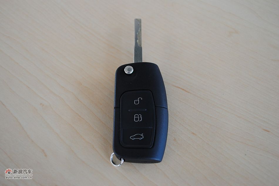 09款新嘉年华1.5L自动时尚型