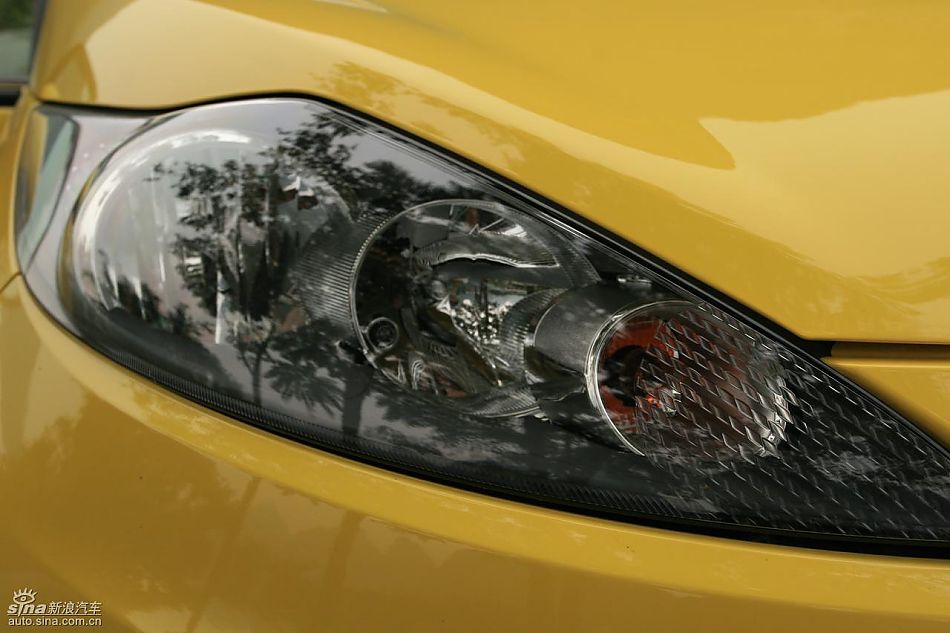 新嘉年华1.5L手动时尚限量版