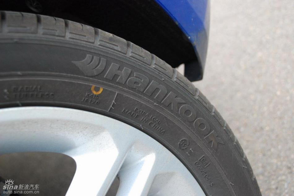 新嘉年华两厢轮胎