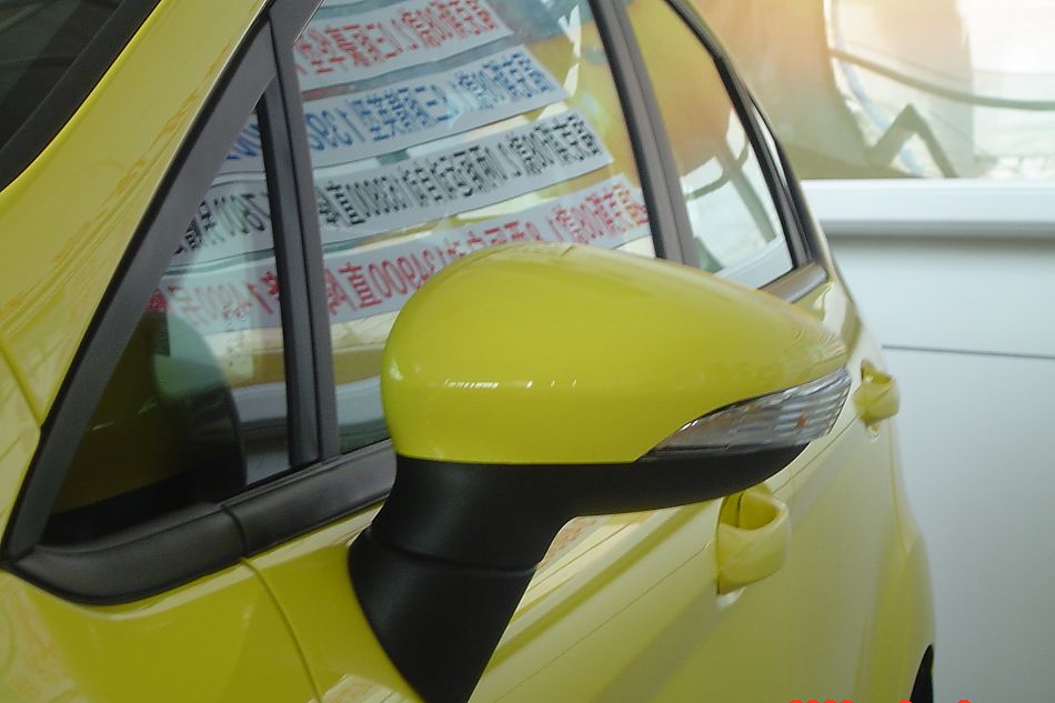 长安福特新嘉年华到店实拍-外观