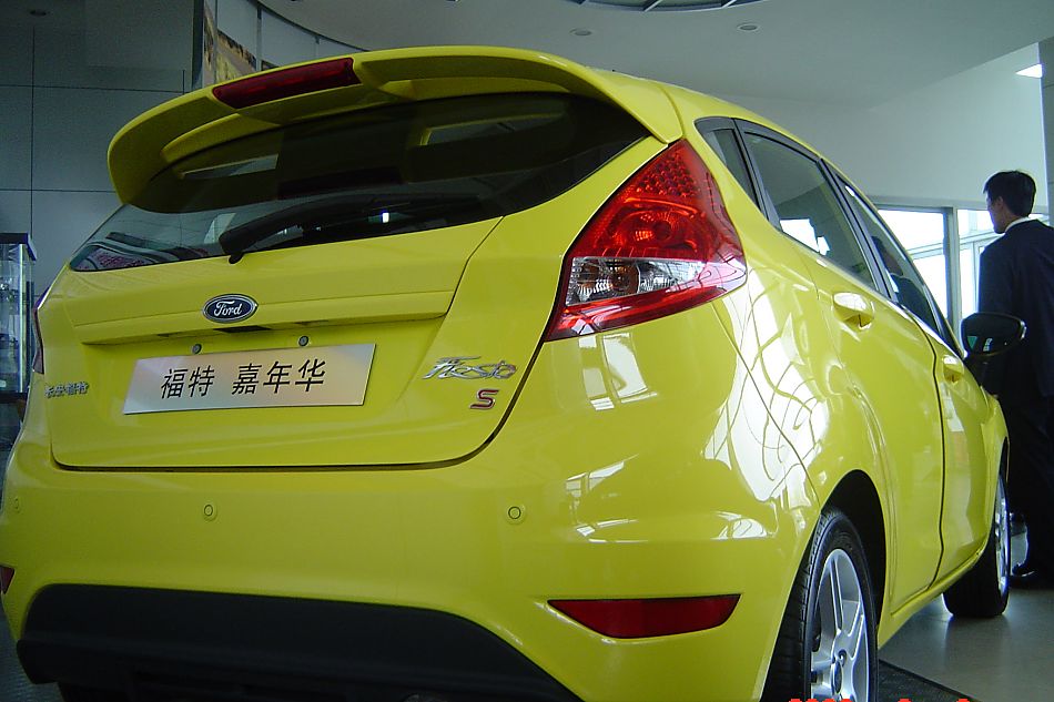 长安福特新嘉年华到店实拍-外观