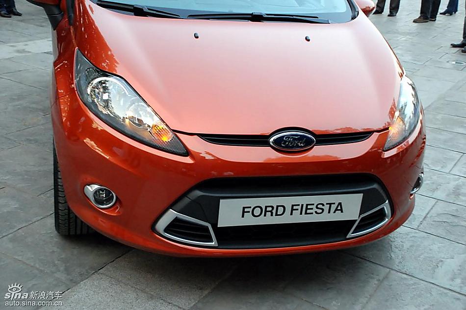 新嘉年华外观实拍