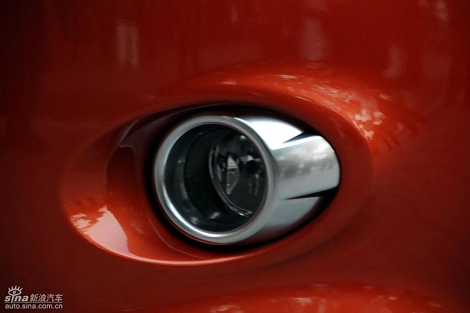 新嘉年华外观实拍