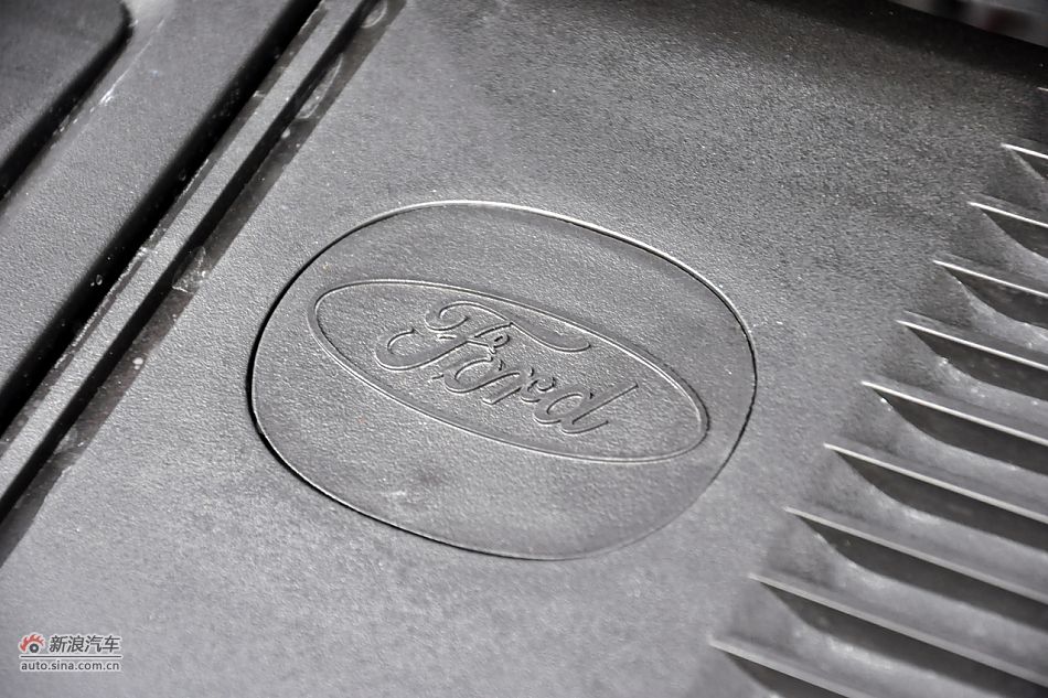 2011款嘉年华高清到店实拍