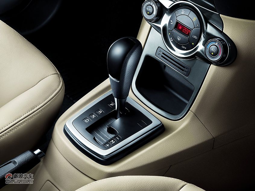 2011款新嘉年华官方图