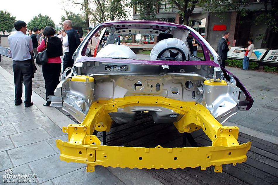 新嘉年华结构实拍