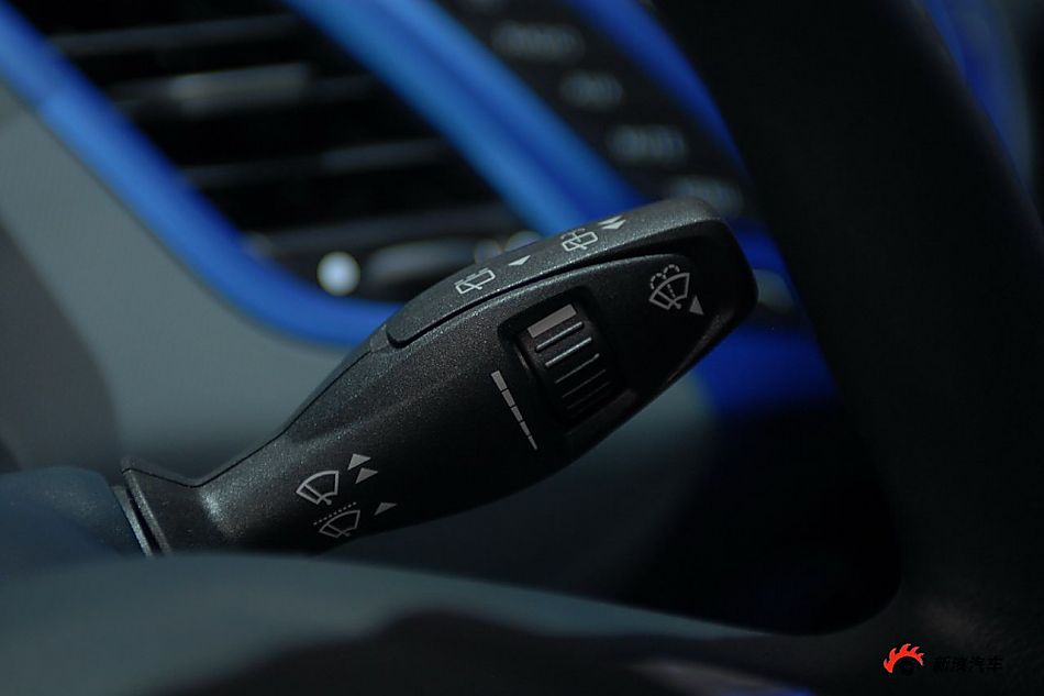 福特新嘉年华两厢