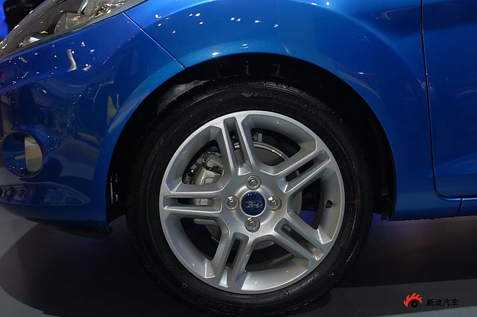 福特新嘉年华两厢