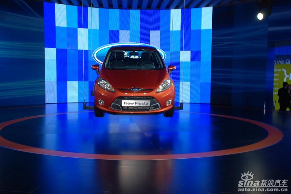 福特新嘉年华两厢