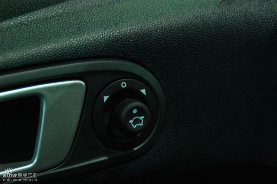 长安福特新嘉年华上市现场内饰实拍