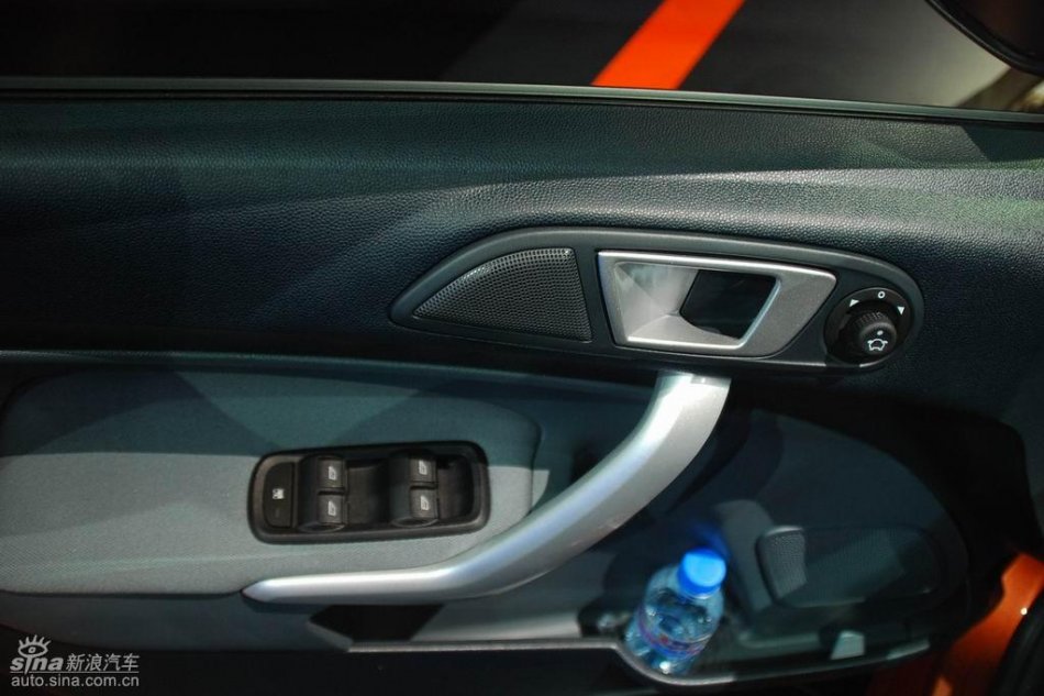 长安福特新嘉年华上市现场内饰实拍