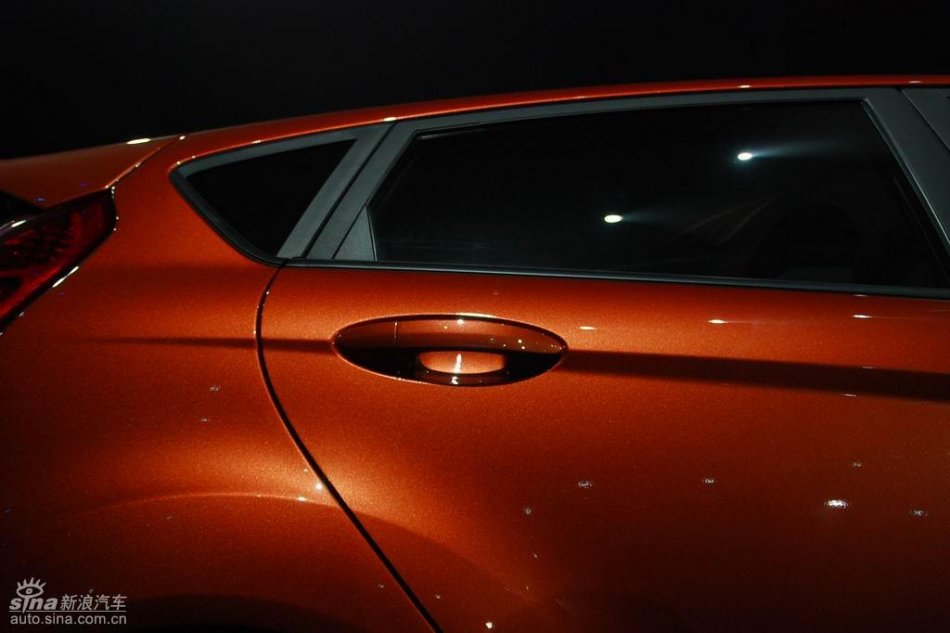 长安福特新嘉年华上市现场外观实拍