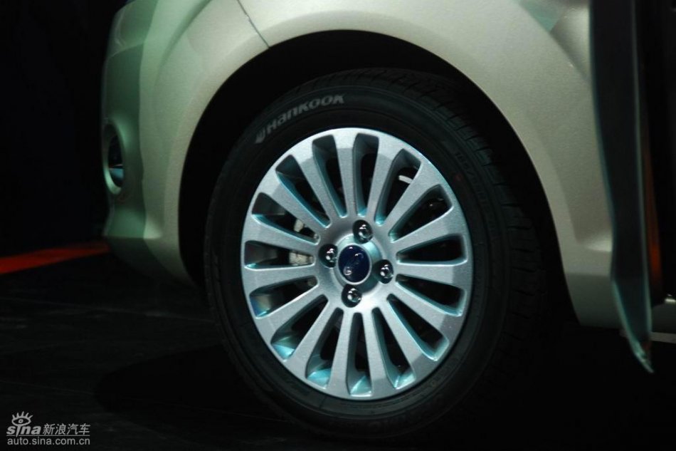 长安福特新嘉年华上市现场外观实拍