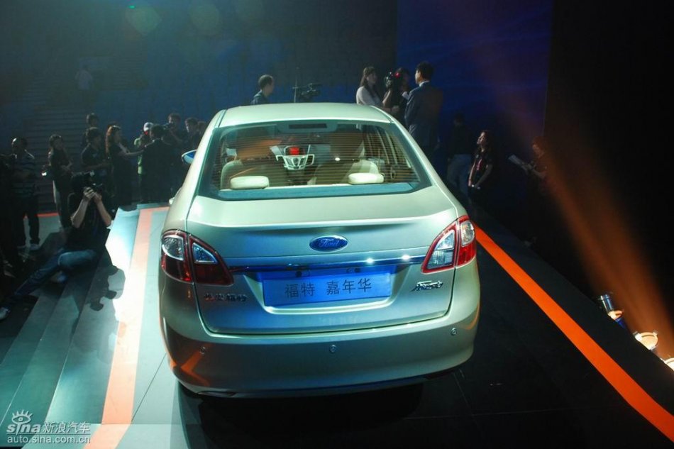 长安福特新嘉年华上市现场外观实拍
