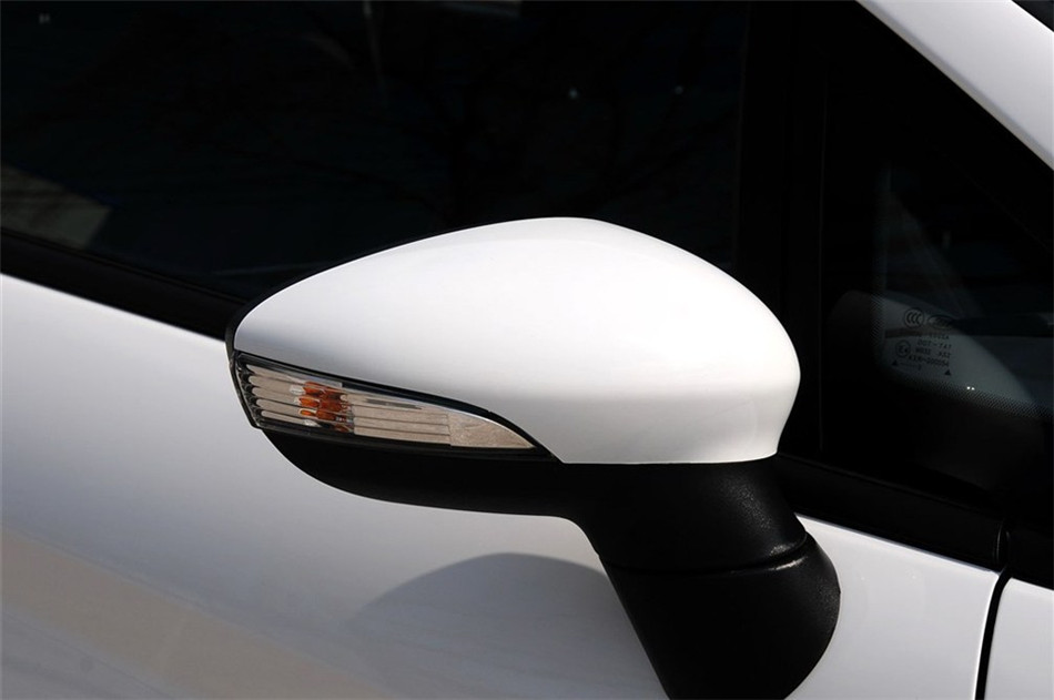 两厢 2013款 1.5L AT 品尚型 其他