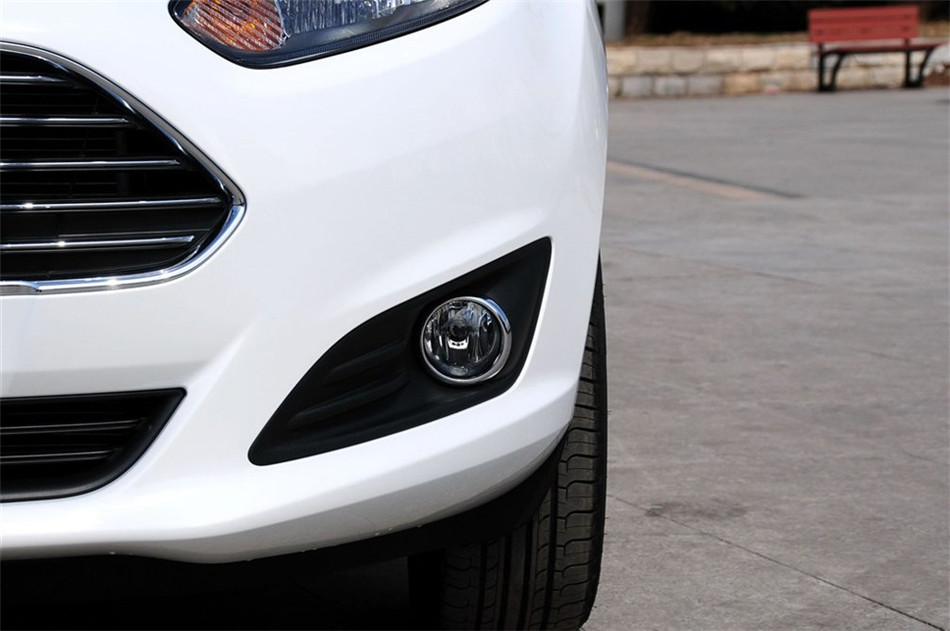 两厢 2013款 1.5L AT 品尚型 其他