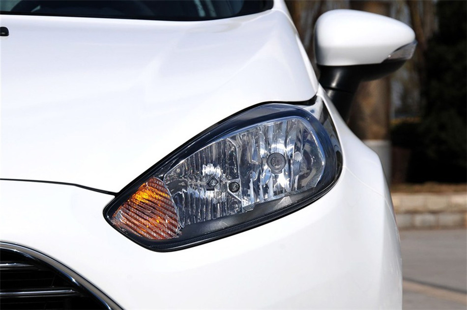 两厢 2013款 1.5L AT 品尚型 其他