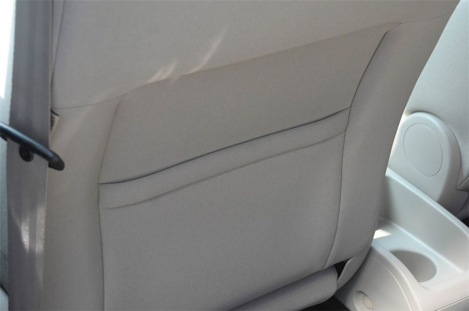 三厢 2013款 1.5L AT 品尚型 座椅空间