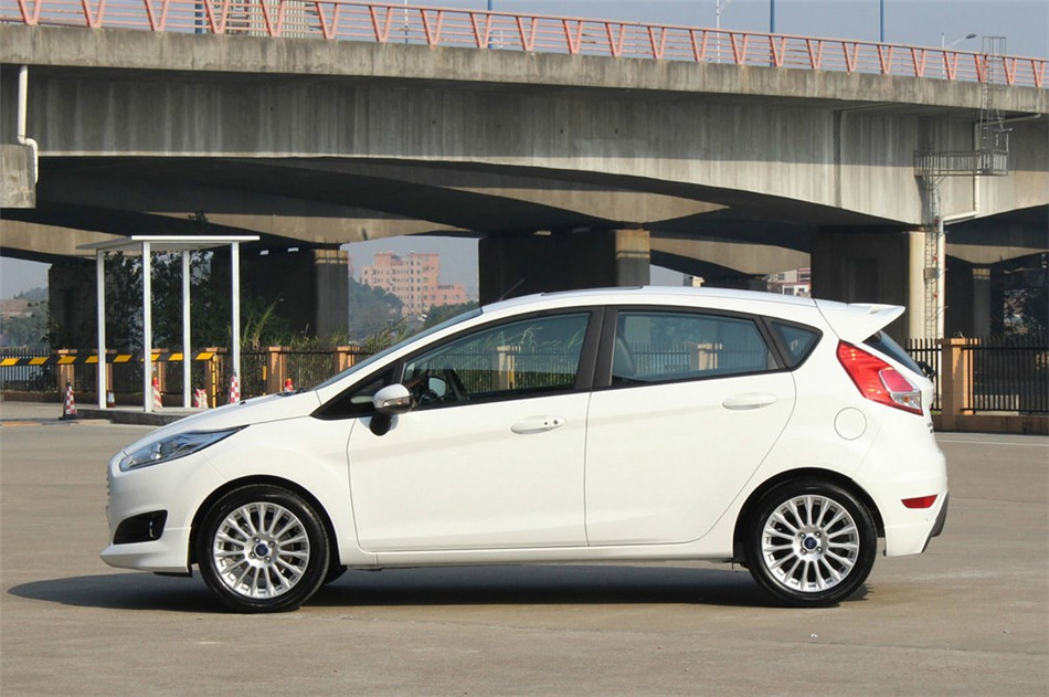 껪  2014 1.0T GTDi AT  