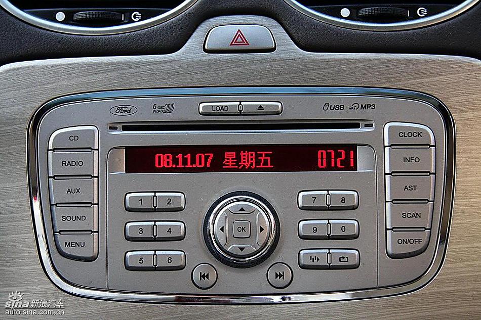 新款福克斯试驾实拍图内饰