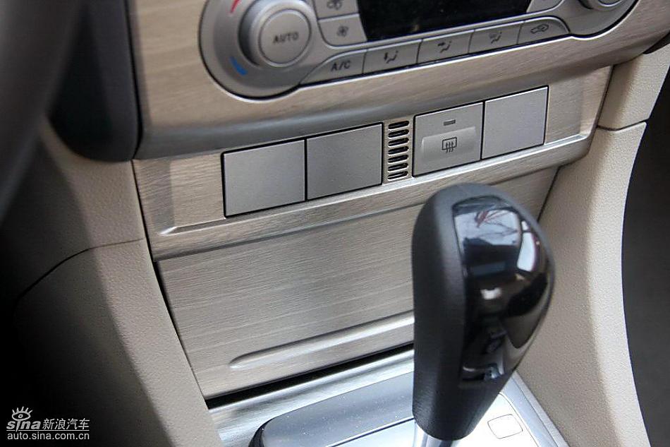 新款福克斯试驾实拍图内饰