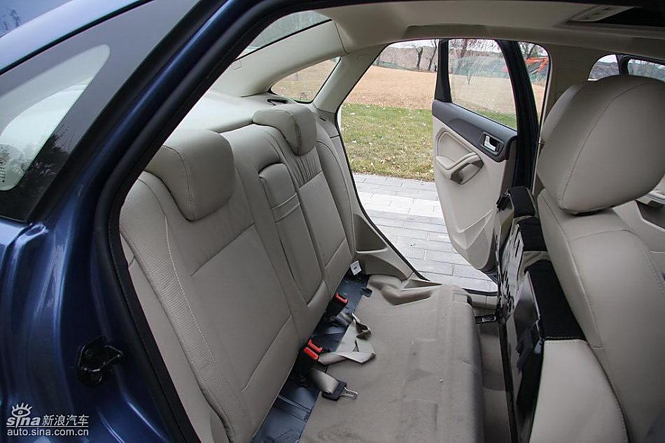 新款福克斯试驾实拍图内饰