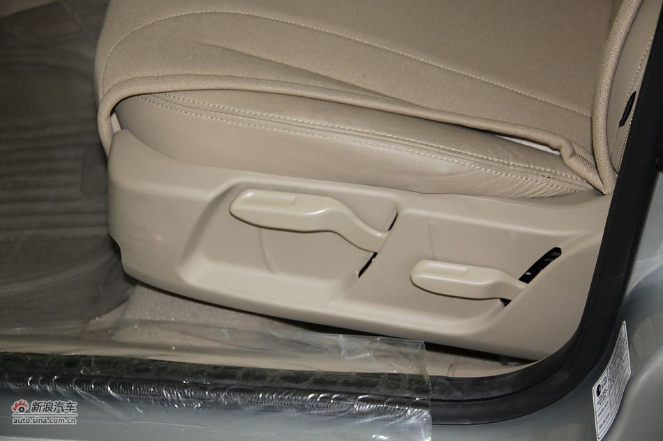 09款福克斯1.8自动时尚版