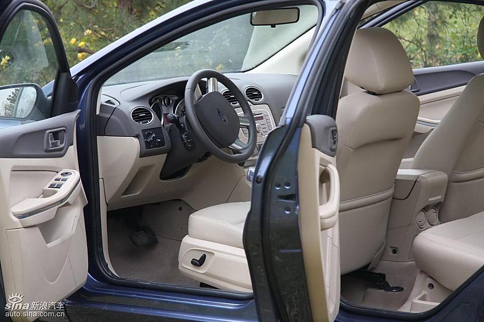 新款福克斯试驾实拍图内饰