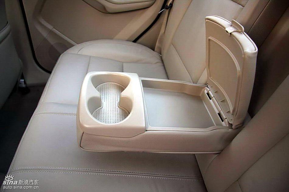 新款福克斯试驾实拍图内饰