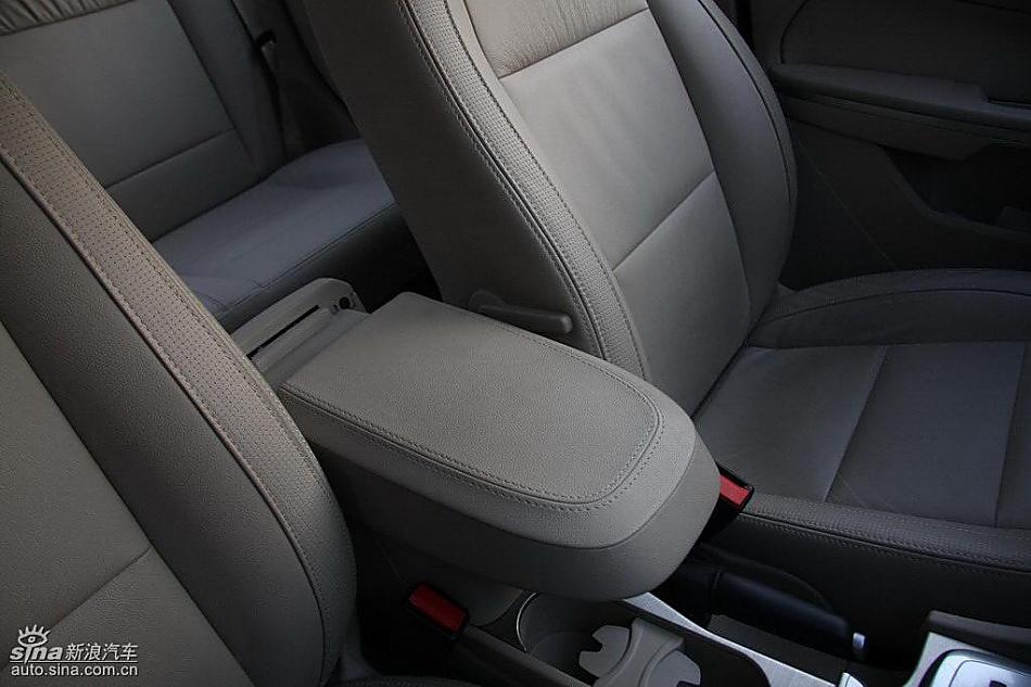 新款福克斯试驾实拍图内饰