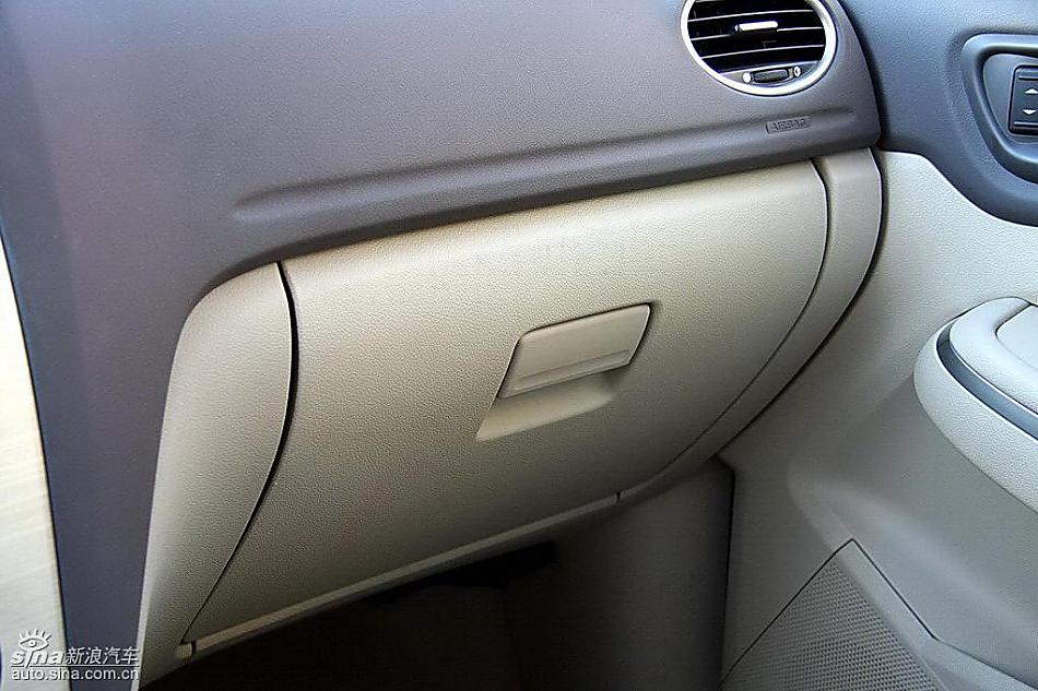 新款福克斯试驾实拍图内饰