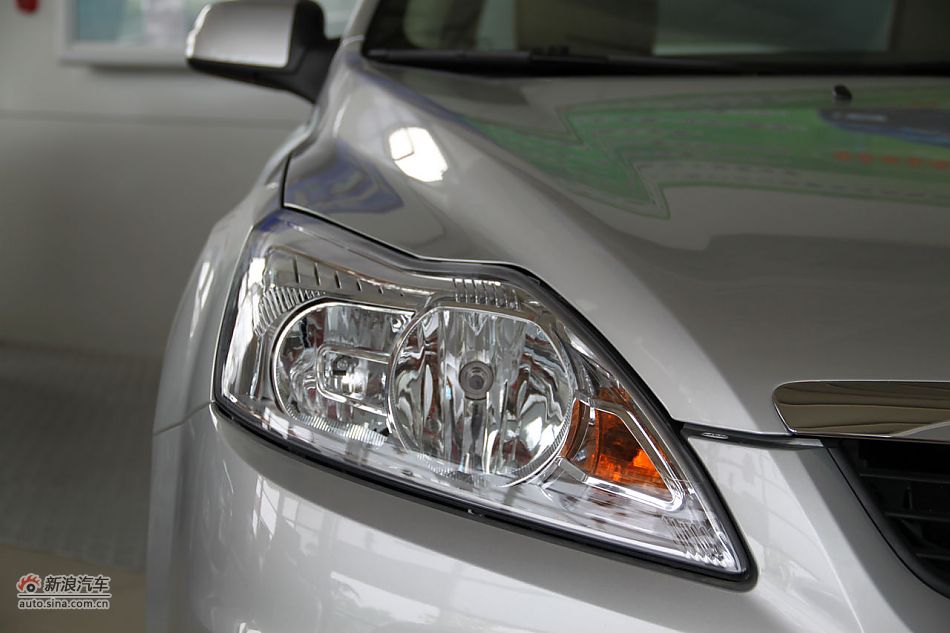 09款福克斯1.8自动时尚版