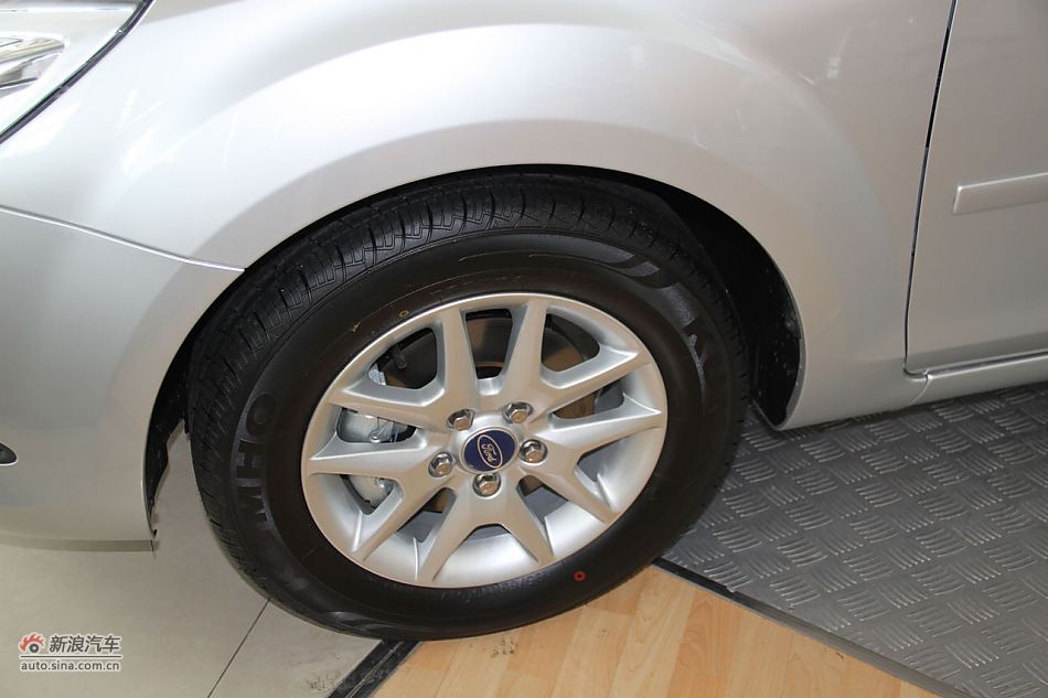 09款福克斯1.8自动时尚版