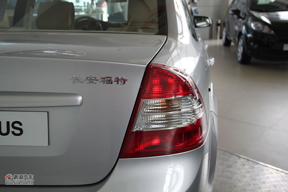 09款福克斯1.8自动时尚版