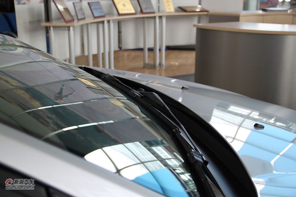 09款福克斯1.8自动时尚版