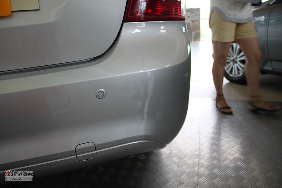 09款福克斯1.8自动时尚版