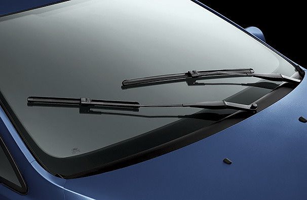 09款三厢福克斯外观