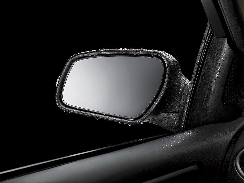 09款三厢福克斯外观