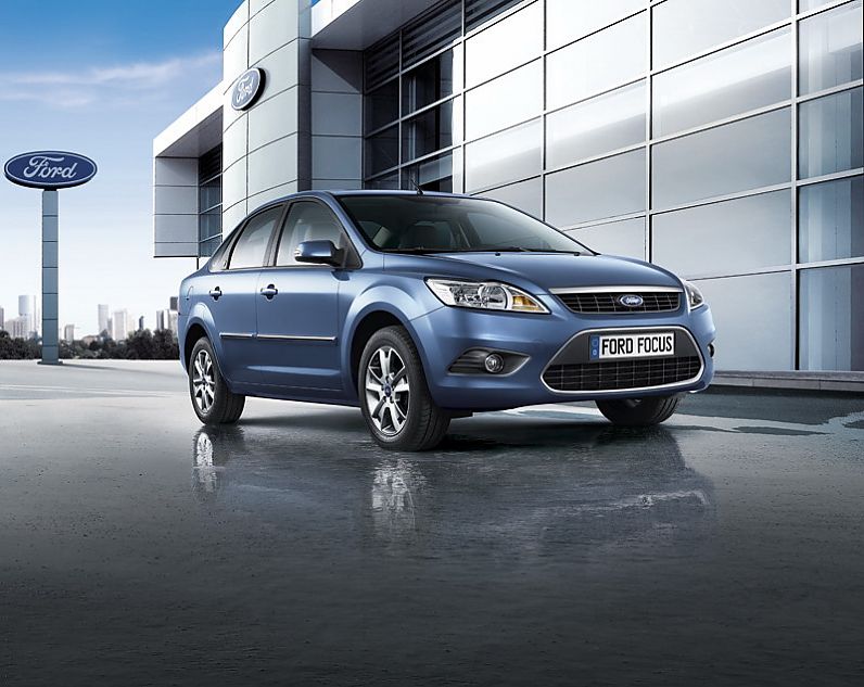 09款三厢福克斯外观