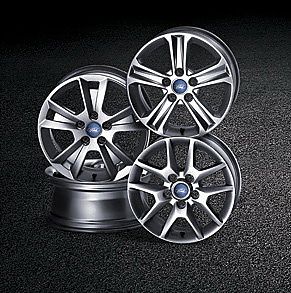 09款三厢福克斯轮毂