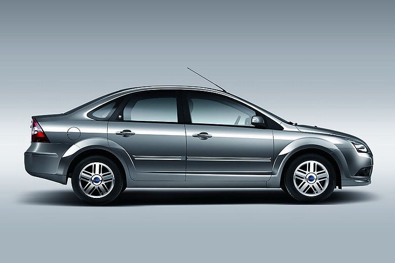 07款三厢福克斯