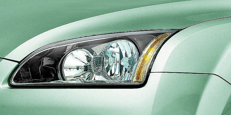 福克斯三厢运动版