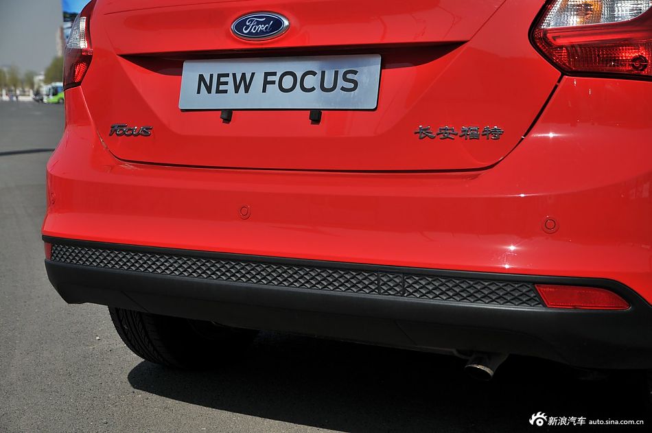 2012款福特新福克斯