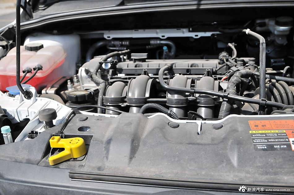 2012款福特新福克斯