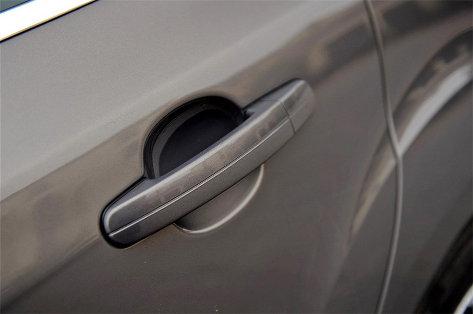 三厢 2012款 2.0L AT 旗舰型 其他