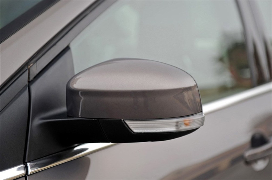 三厢 2012款 2.0L AT 旗舰型 其他