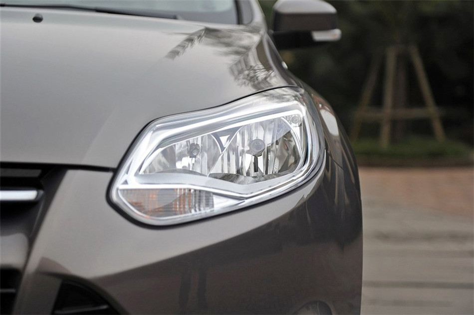 三厢 2012款 2.0L AT 旗舰型 其他