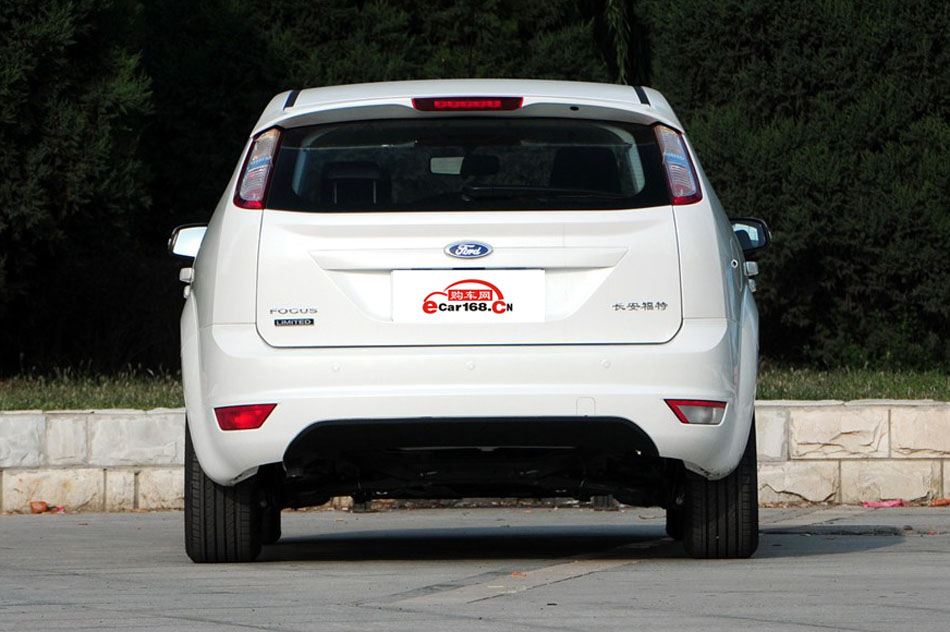 2014款 两厢经典 1.8L 自动酷白典藏版 外观