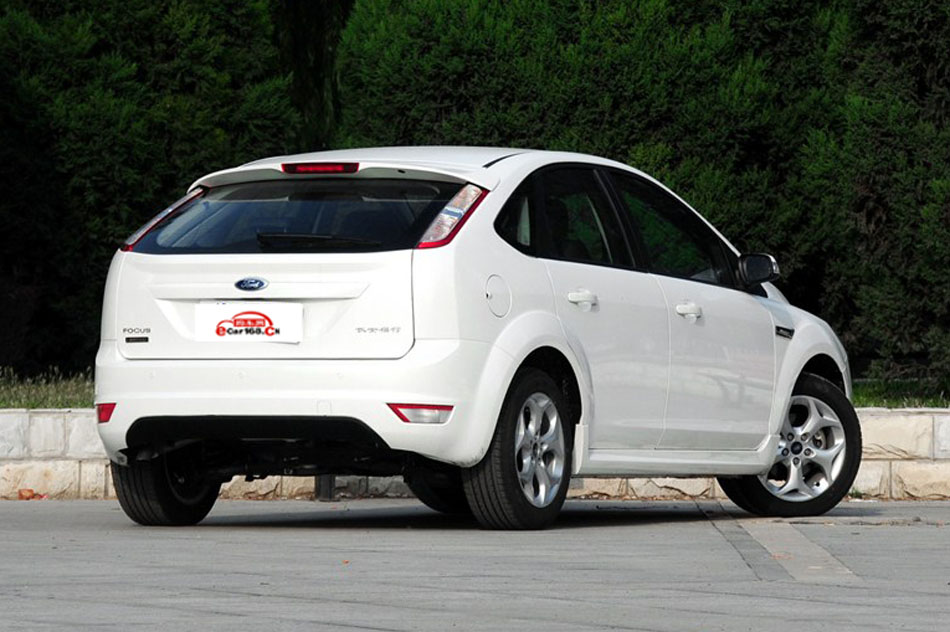 2014款 两厢经典 1.8L 自动酷白典藏版 外观