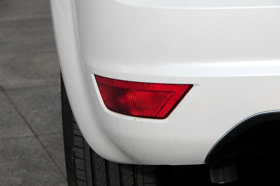 2014款 两厢经典 1.8L 自动酷白典藏版 其他